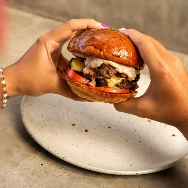 flock-bali-cheeseburger